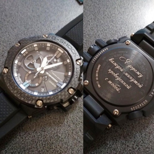 Гравіювання на годиннику Фото